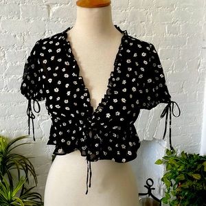 Princess Polly new crop top blouse sz 6